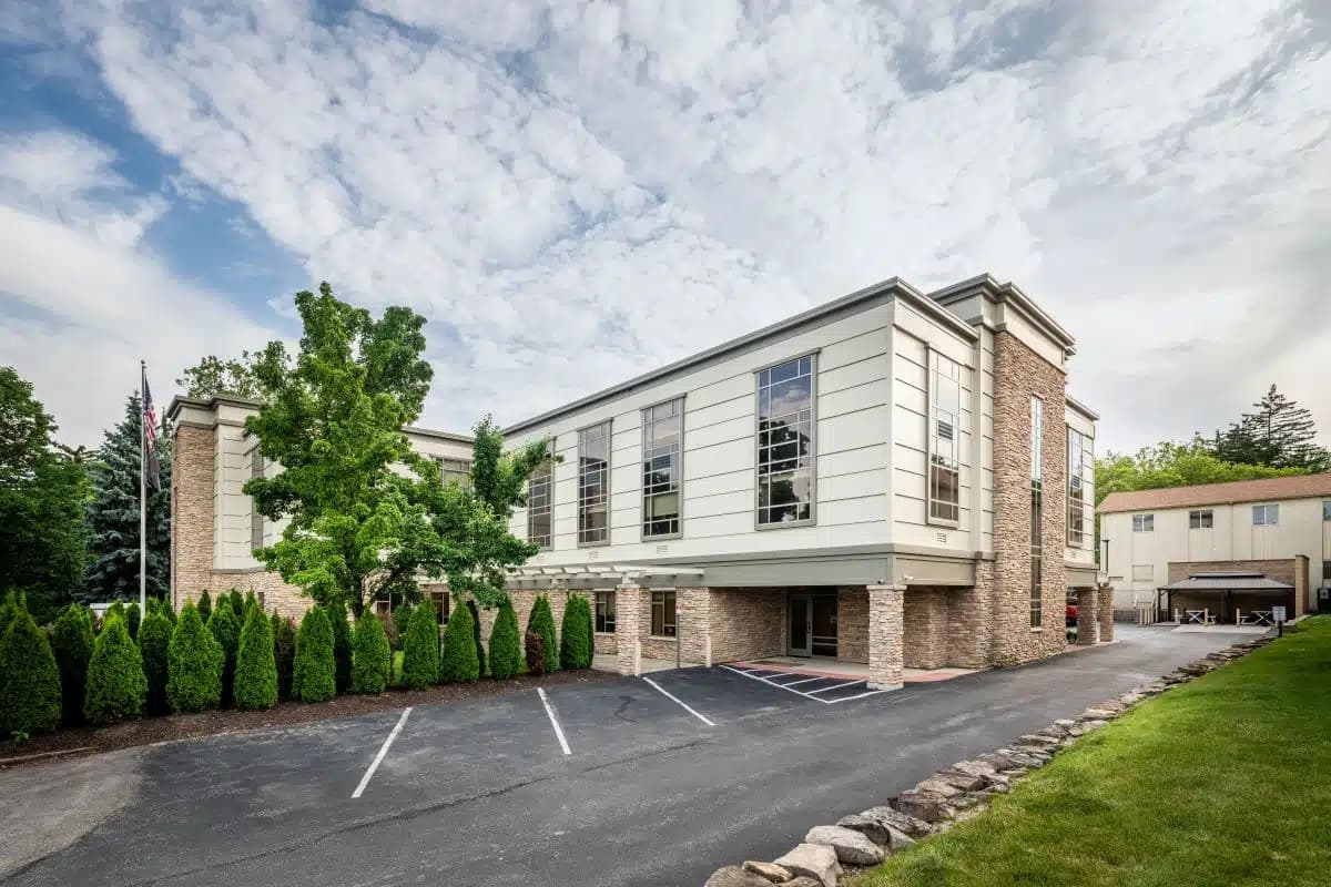 Avenues Recovery Center at Fort Wayne - Hero Image