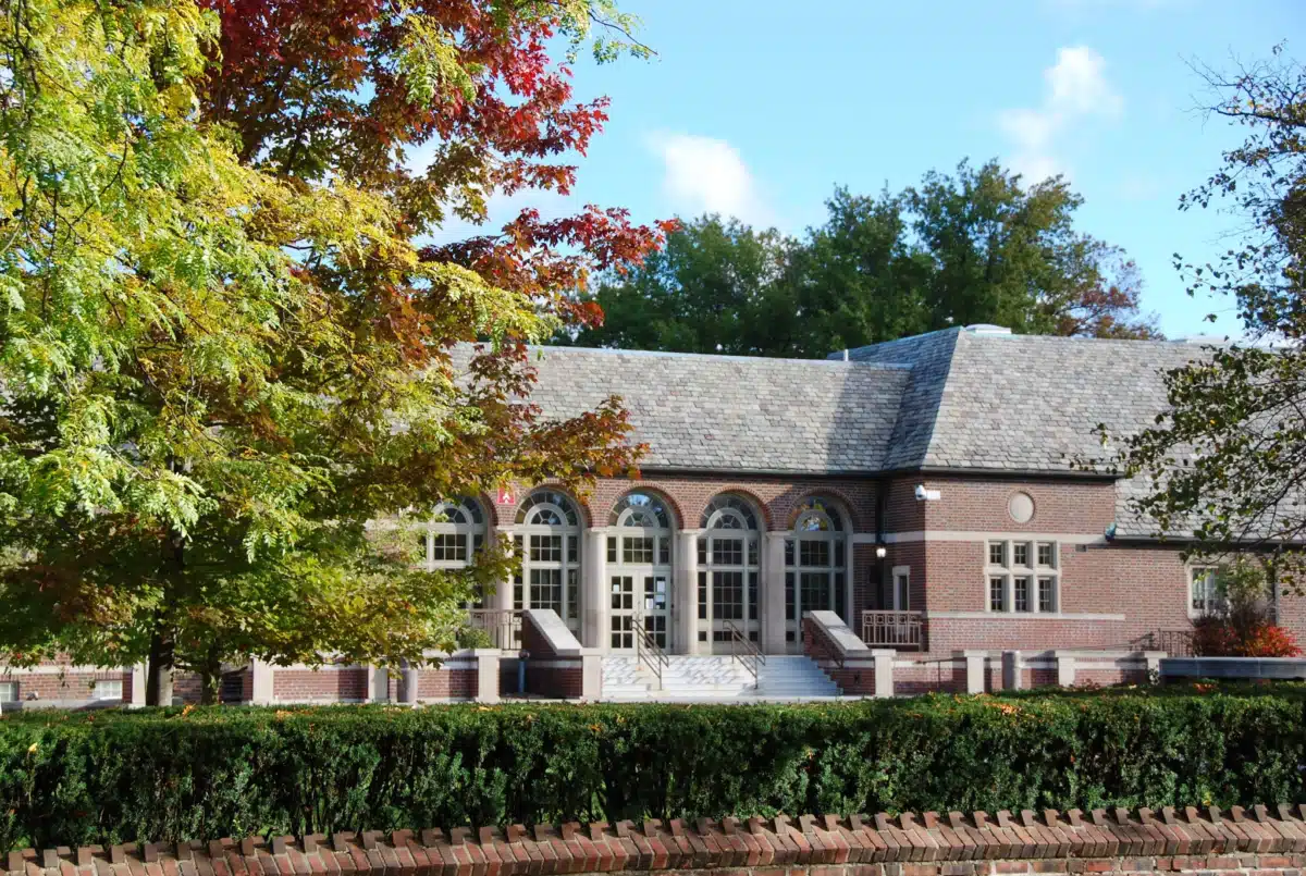 Bellefaire Jewish Childrens Bureau - Hero Image