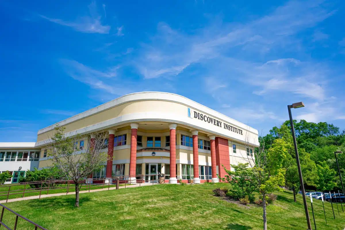 Discovery Institute for - Hero Image