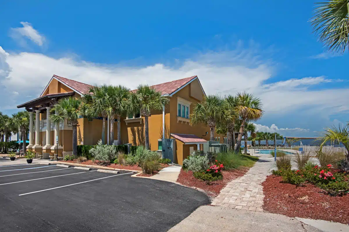 Gulf Breeze Recovery - Hero Image