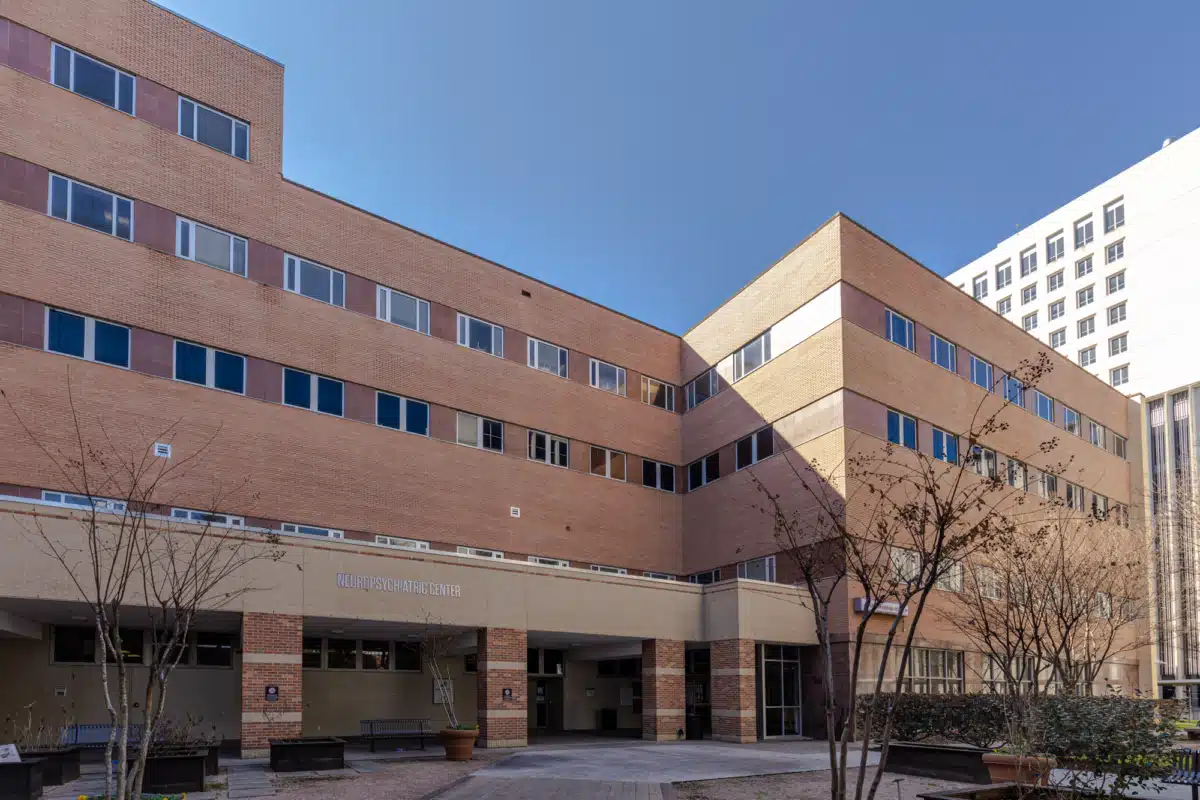 Harris Center for MH/IDD - Hero Image