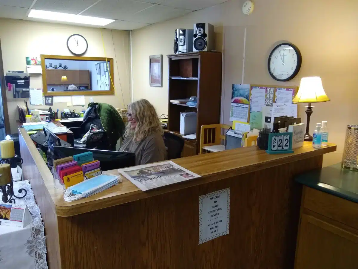 Lakes Counseling Center - Hero Image