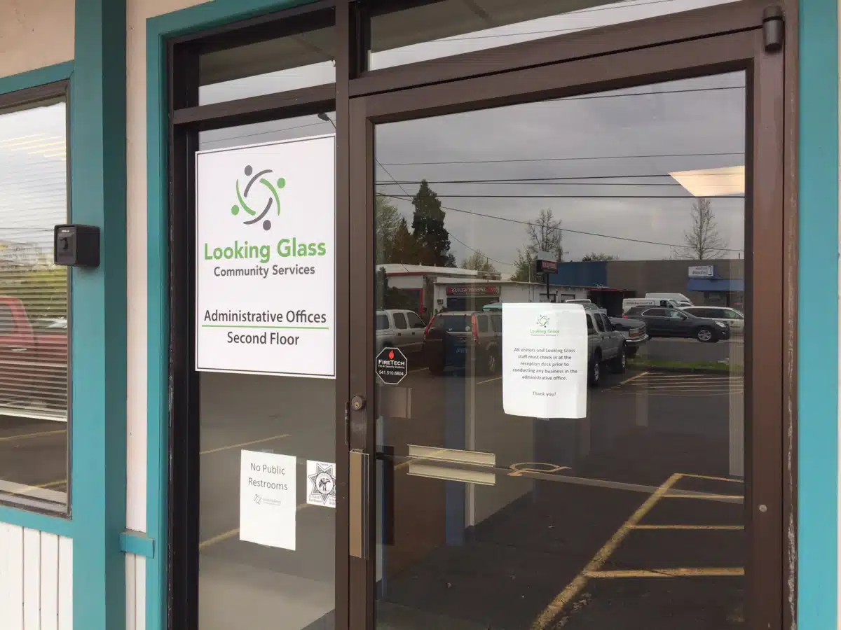 Looking Glass Community Services - Hero Image