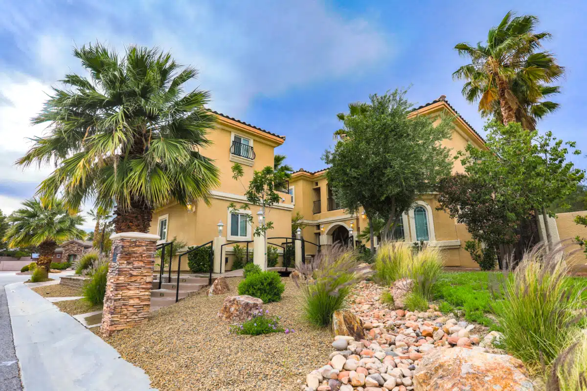 Luxe Treatment Center LLC - Hero Image