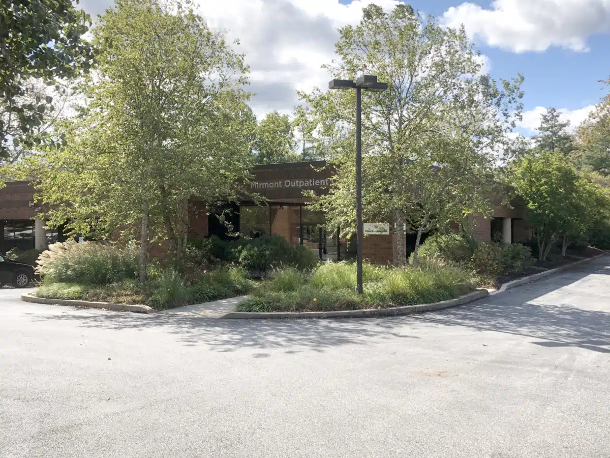 Mirmont Outpatient Center - Hero Image