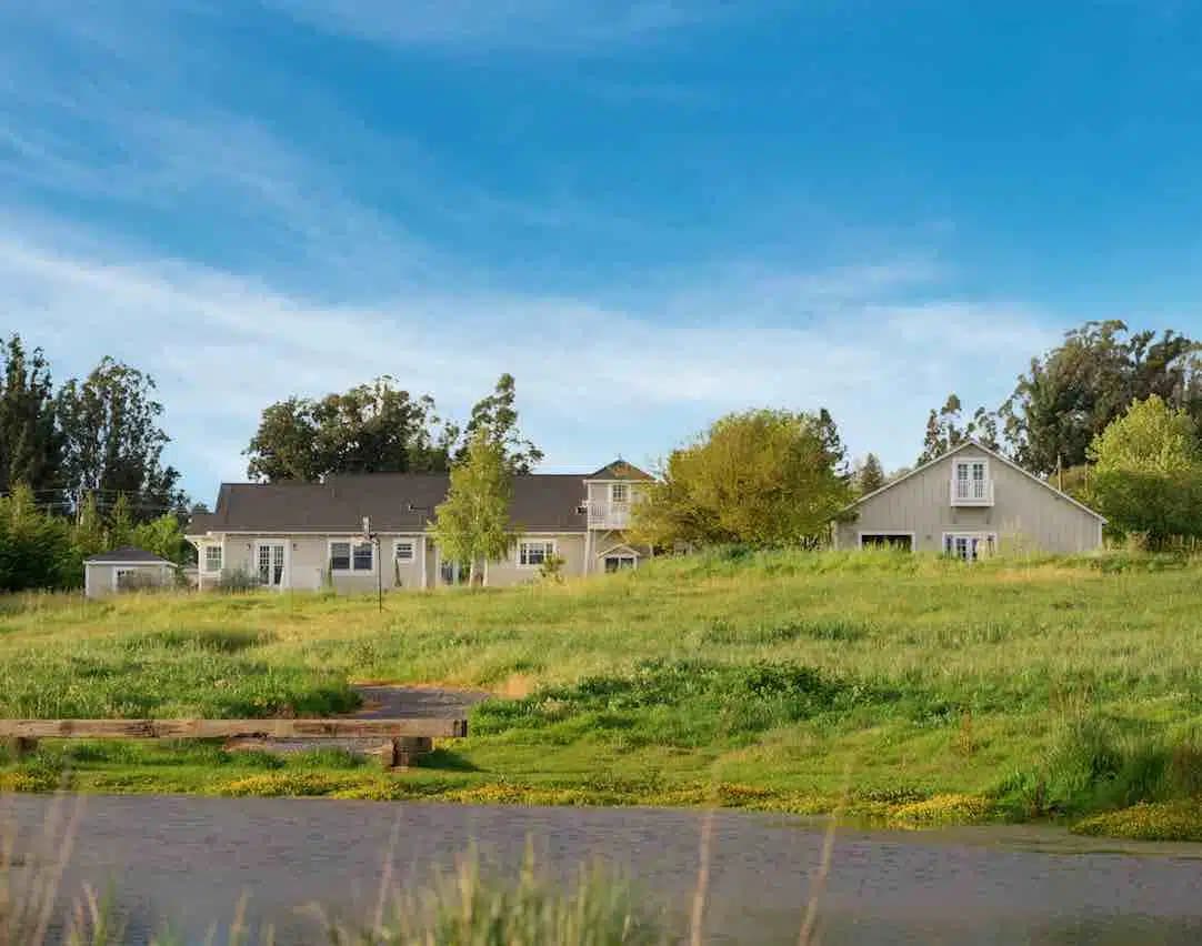 Muir Wood Adolescent and Family Servs - Hero Image