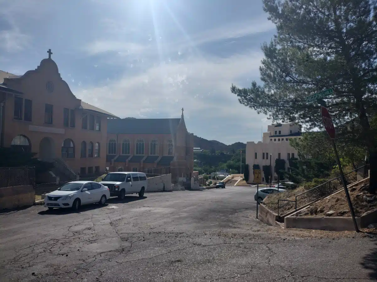 Renaissance House - Hero Image