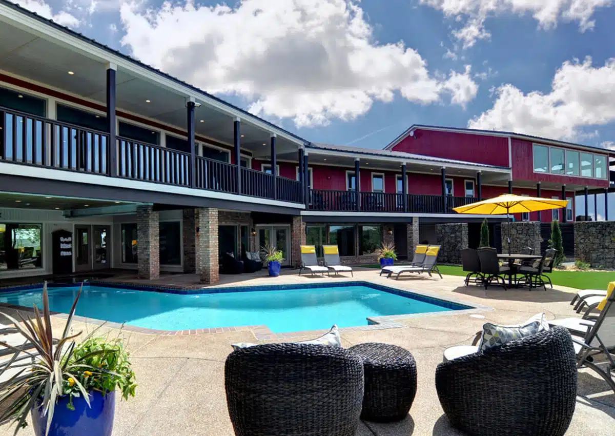 Stonegate Center - Hero Image