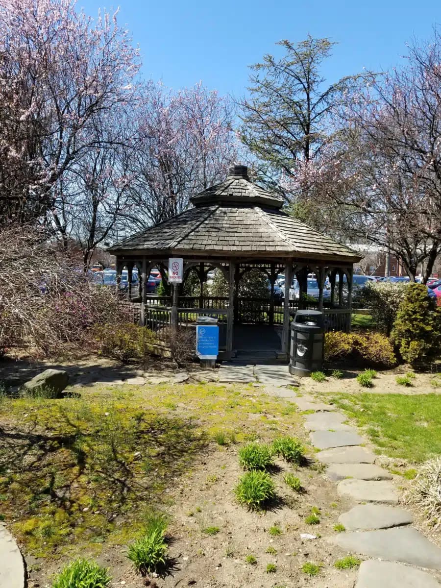 Zucker Hillside Hospital Northwell - Hero Image